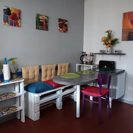 Maisonnette Individuelle Proche Centre à - Fr-1-476-131 Casa vacanze