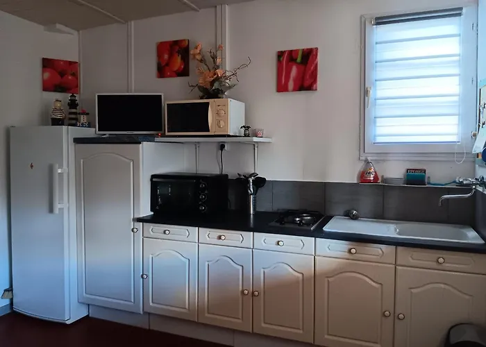 Maisonnette Individuelle Proche Centre à - Fr-1-476-131 La Faute-sur-Mer